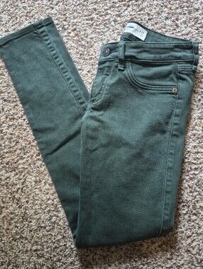 Abercrombie & Fitch Forest Green Jeans Size 00R 24x29